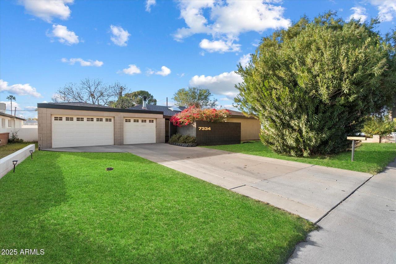 7334 N 7th Ave., Phoenix, AZ 85021