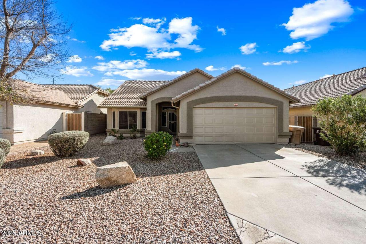 7515 W Jenan Dr., Peoria, AZ 85345