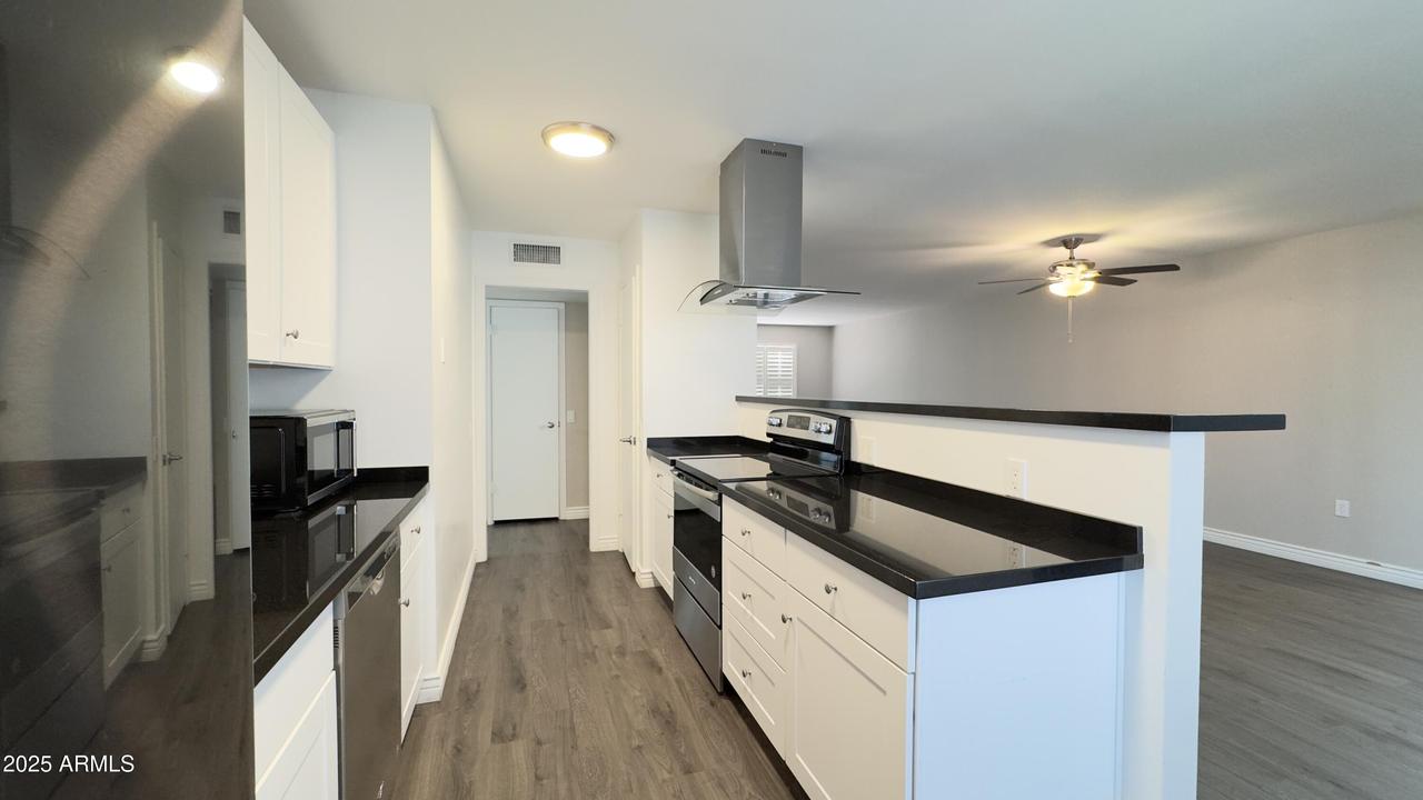 10562 W Campana Dr., Sun City, AZ 85351