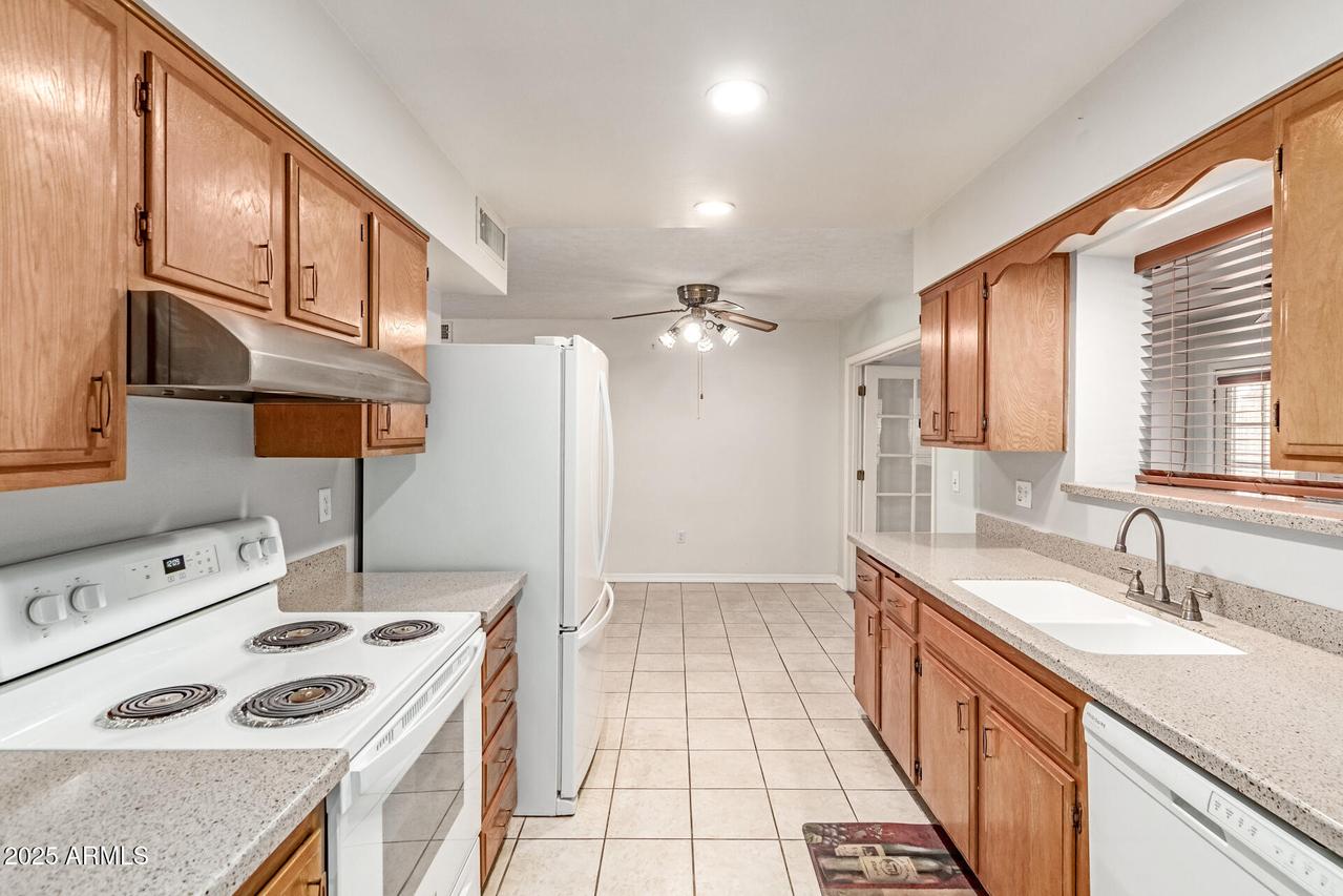 10329 W Floriade Dr., Sun City, AZ 85351