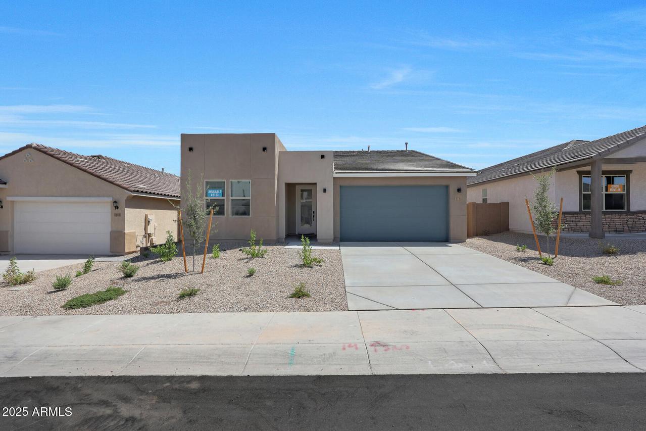 4238 W Brenley Dr., San Tan Valley, AZ 85144