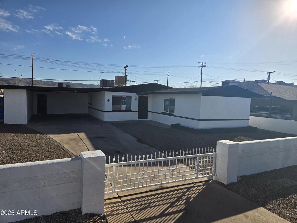 1835 E Atlanta Ave., Phoenix, AZ 85040