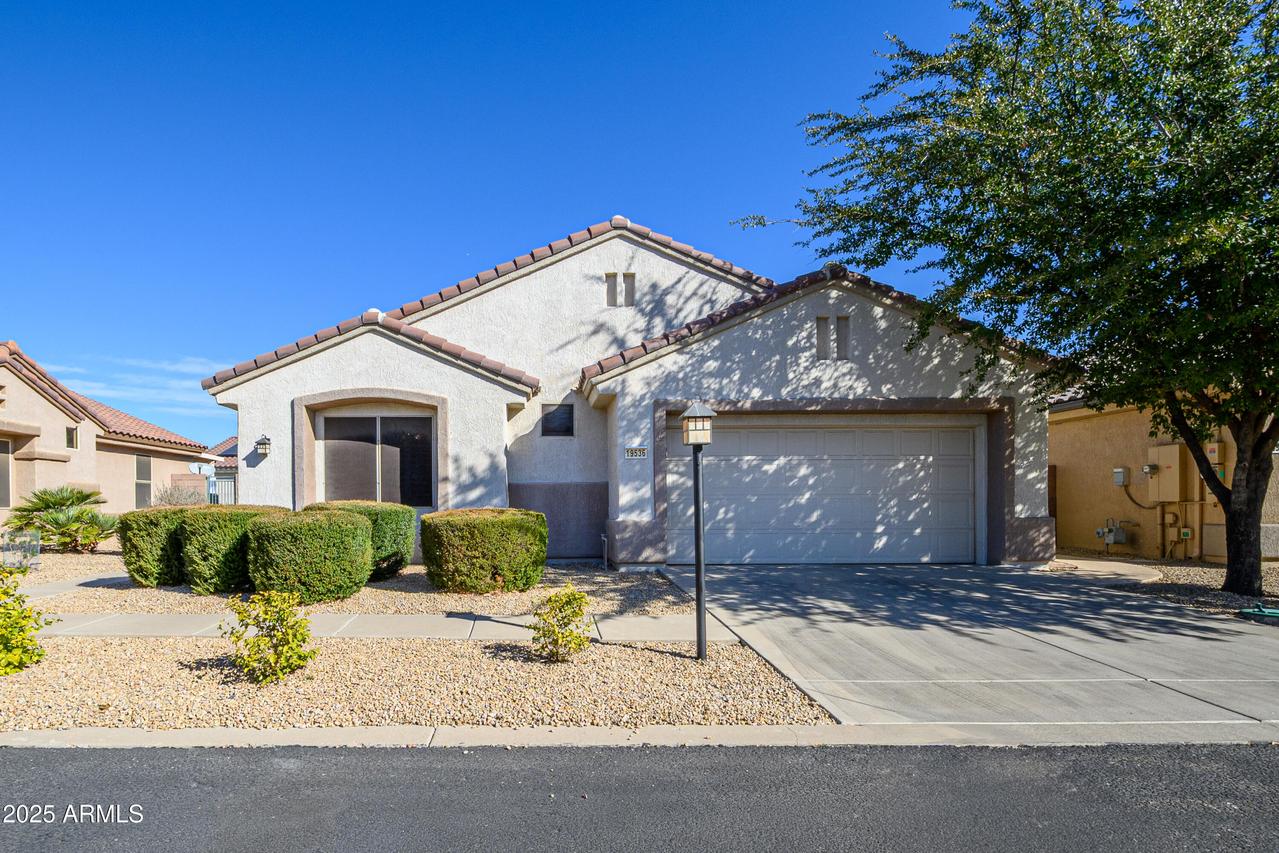 19536 N Bright Angel Ln., Surprise, AZ 85374
