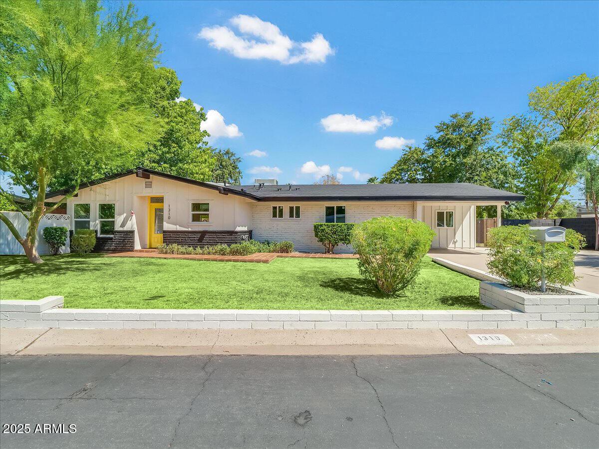 1310 W Palmaire Ave., Phoenix, AZ 85021