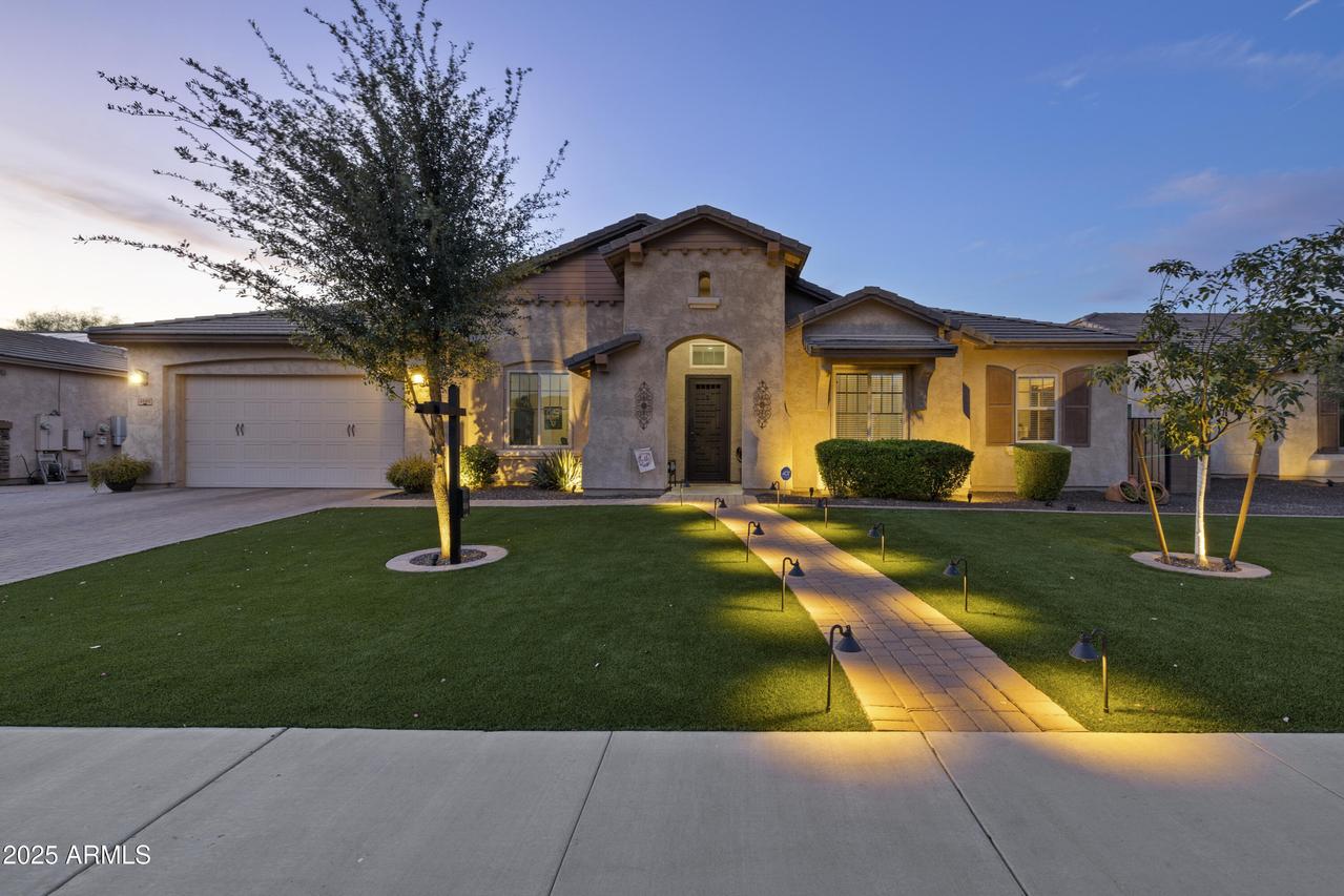 2882 E Wildhorse Dr., Gilbert, AZ 85297