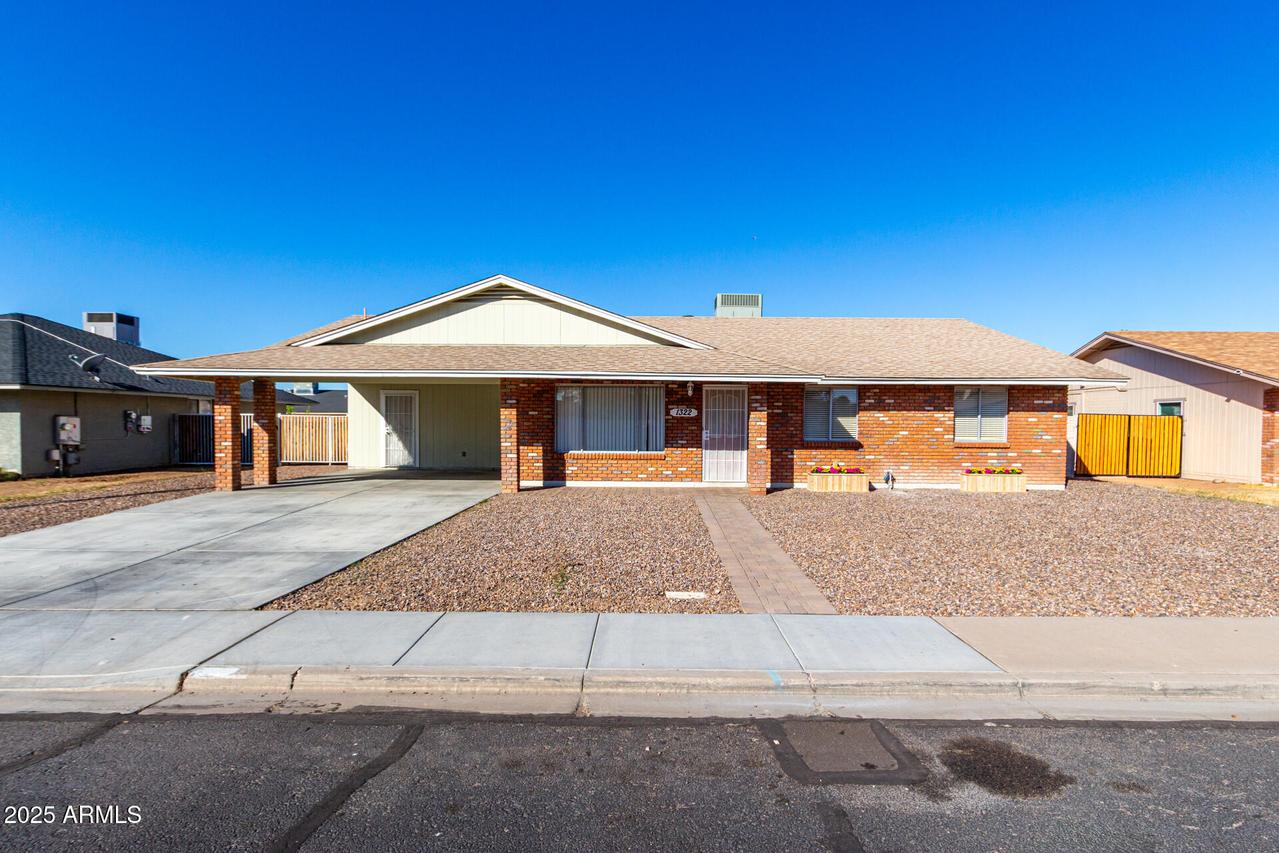 1322 S Oracle, Mesa, AZ 85204