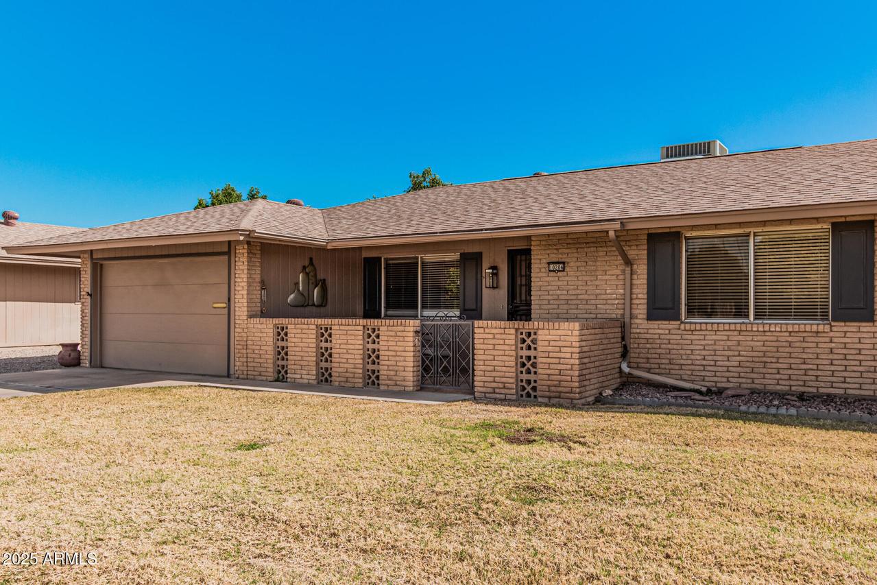 10204 W Pineridge Dr., Sun City, AZ 85351