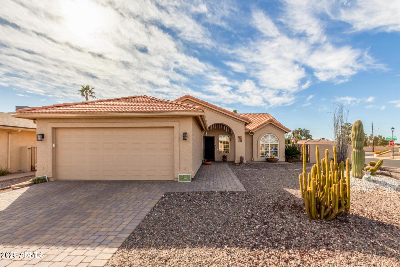 25622 S Boxwood Dr., Sun Lakes, AZ 85248