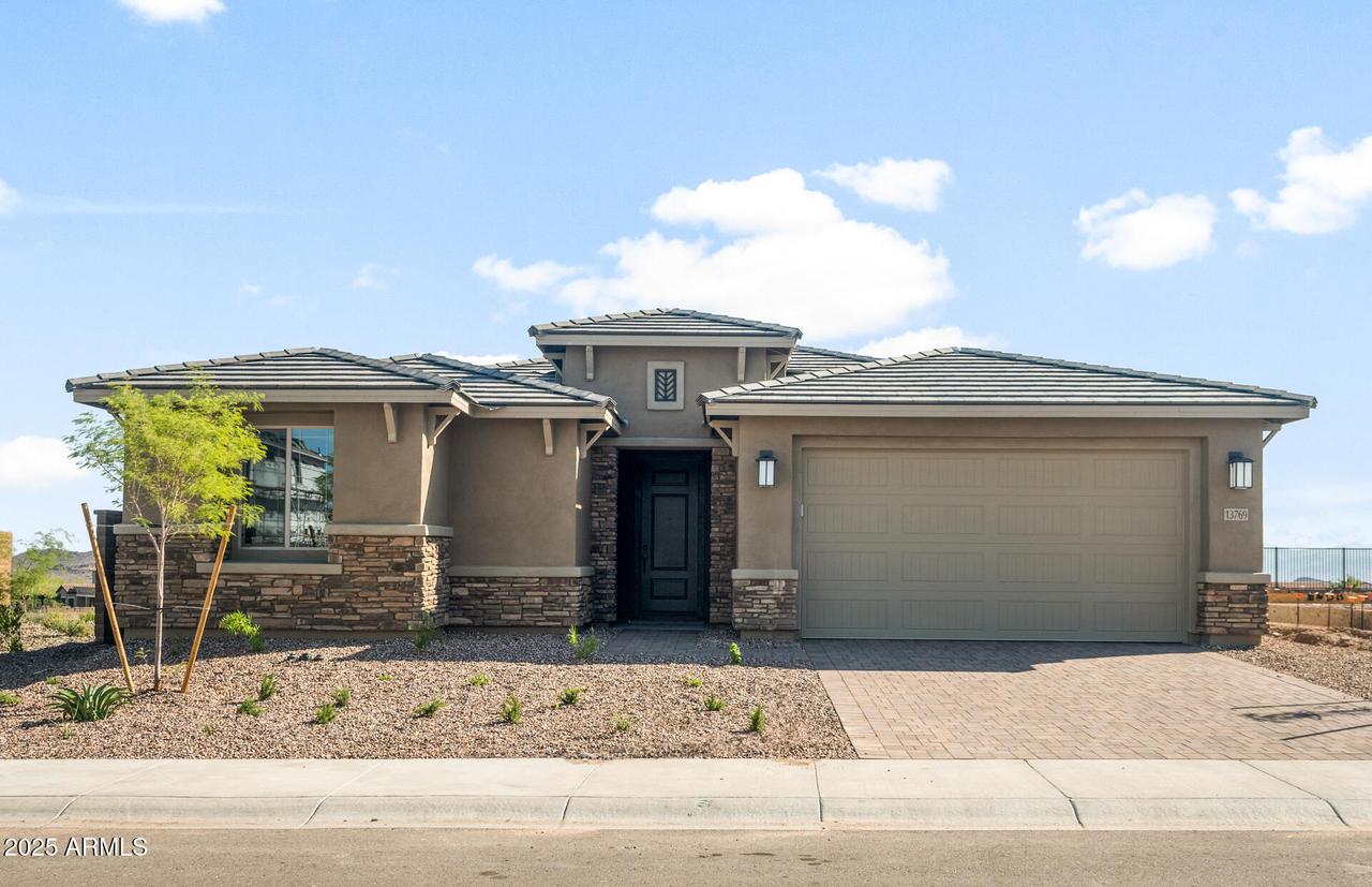 13769 W Whisper Rock Tr., Peoria, AZ 85383