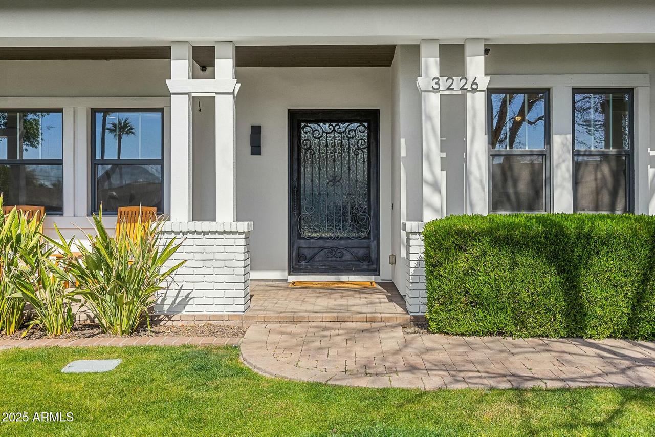 3226 E Sells Dr., Phoenix, AZ 85018