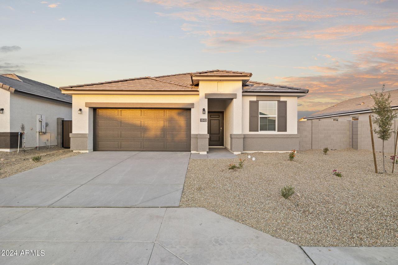 1333 S 239th Dr., Buckeye, AZ 85326