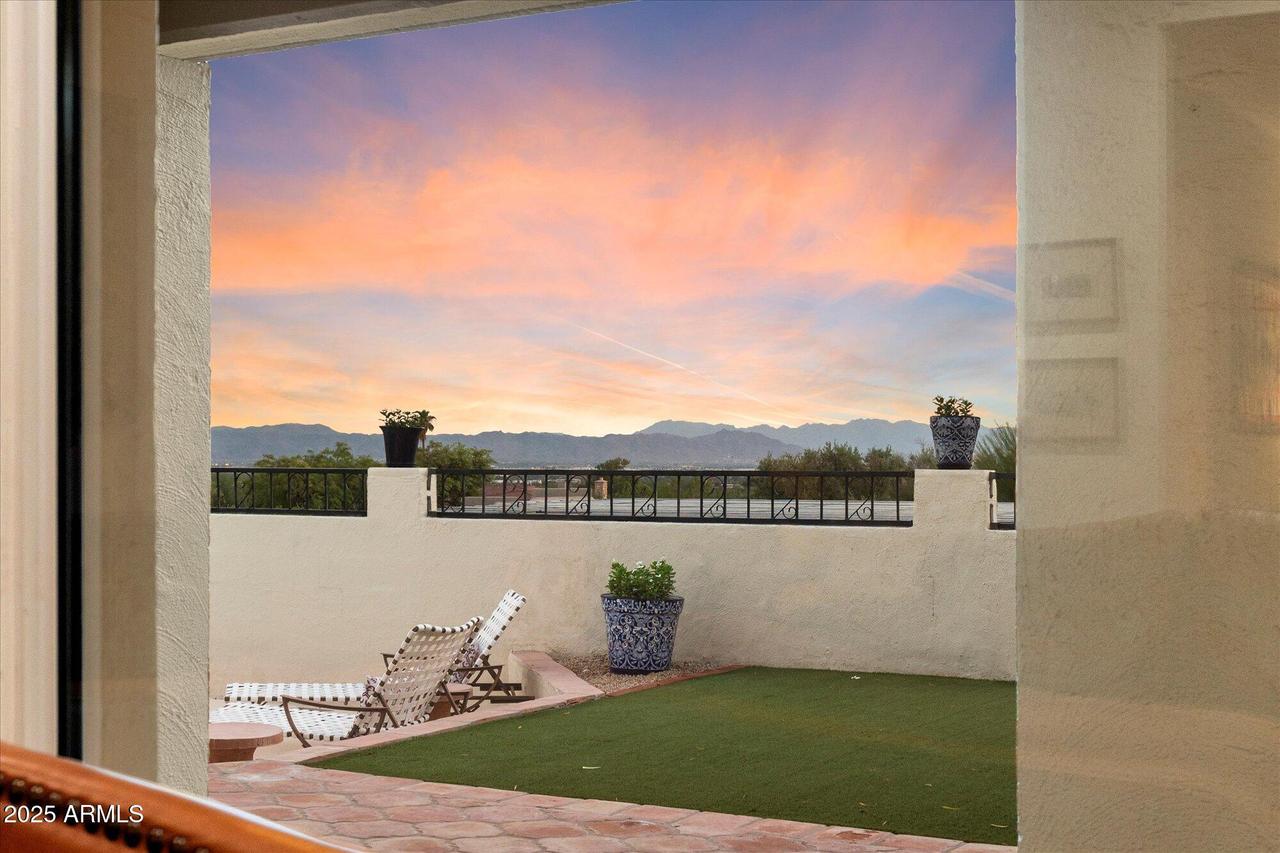 3500 E Lincoln Dr. #6, Phoenix, AZ 85018
