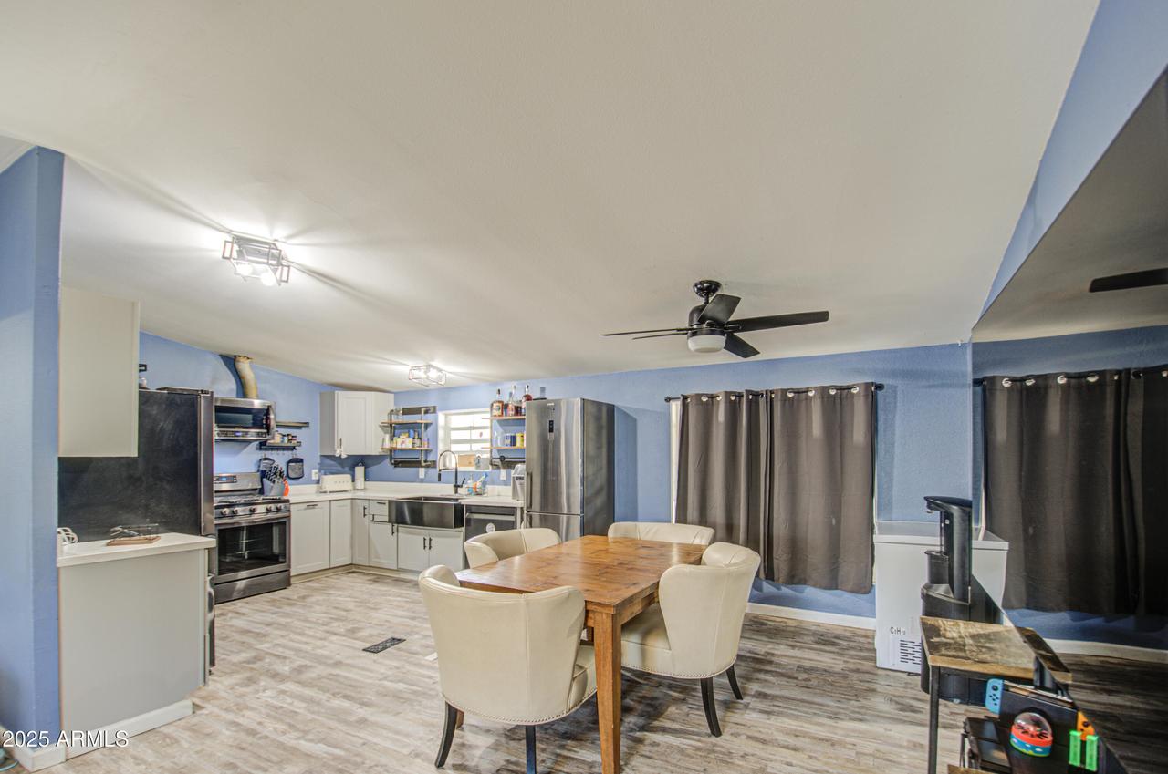 8401 N 67th Ave. #105, Glendale, AZ 85302