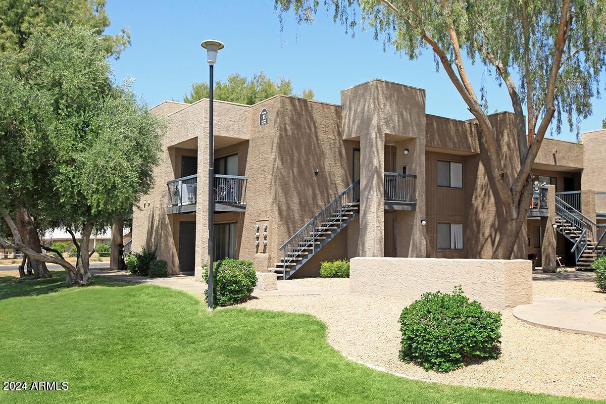 3810 N Maryvale Pkwy. #1089, Phoenix, AZ 85031