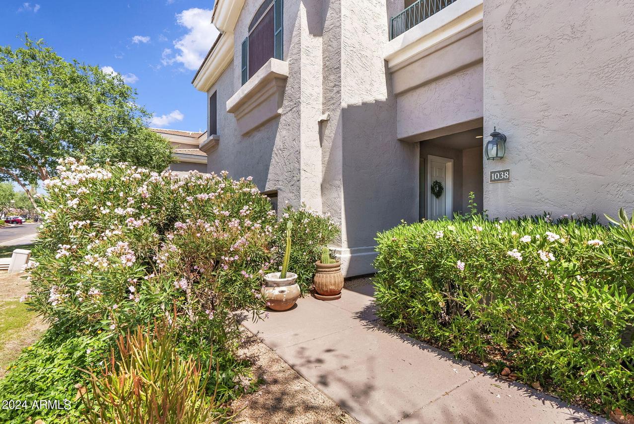 8180 E Shea Blvd. #1038, Scottsdale, AZ 85260