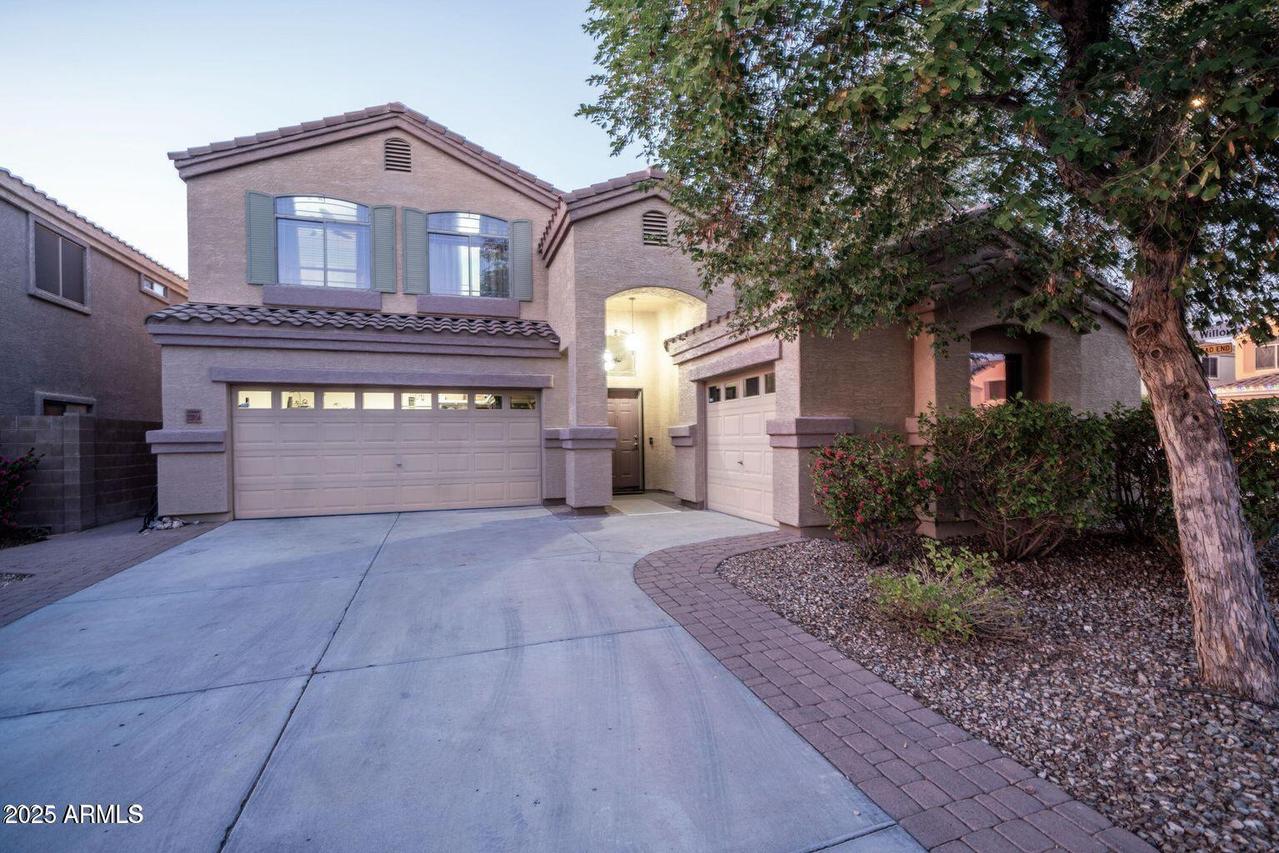 23914 N 25th Way, Phoenix, AZ 85024