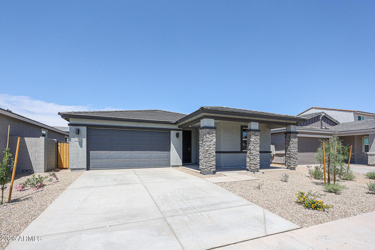 17996 W Camino De Oro, Surprise, AZ 85387