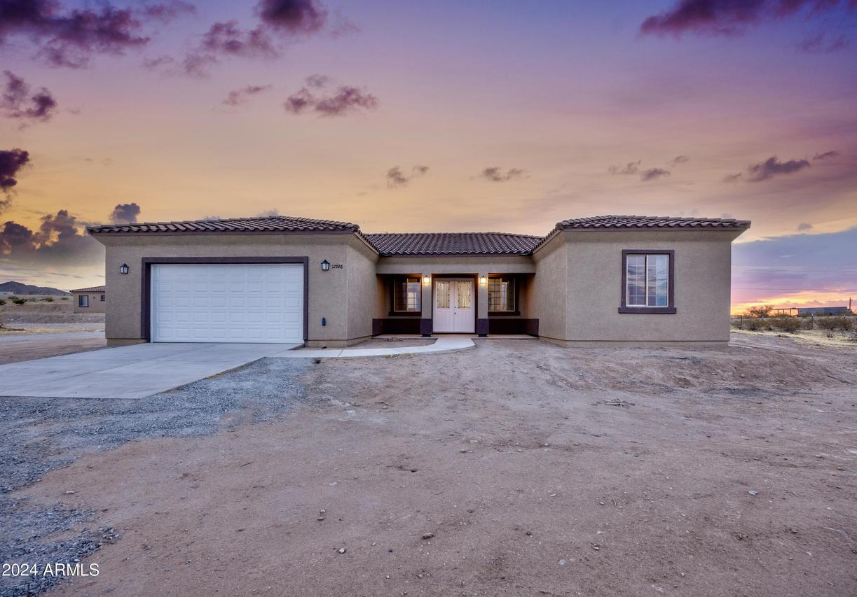 12926 S 218th Ave., Buckeye, AZ 85326