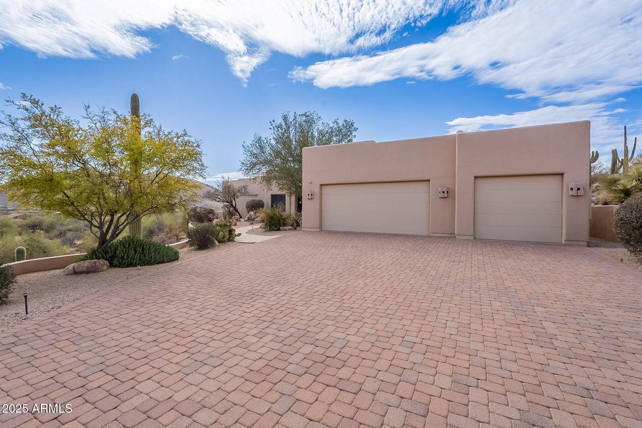 7211 E Rising Star Way, Carefree, AZ 85377