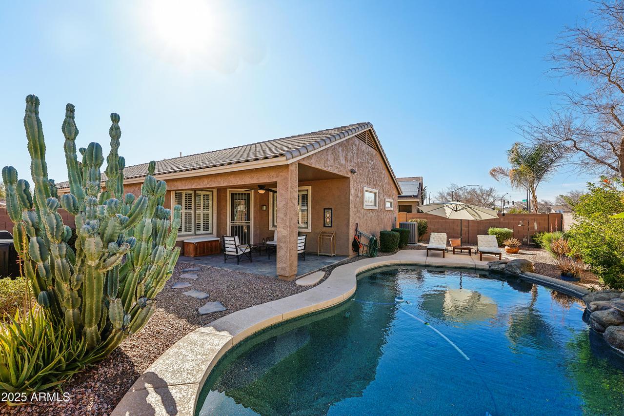 1013 S Hazel Ct., Gilbert, AZ 85296