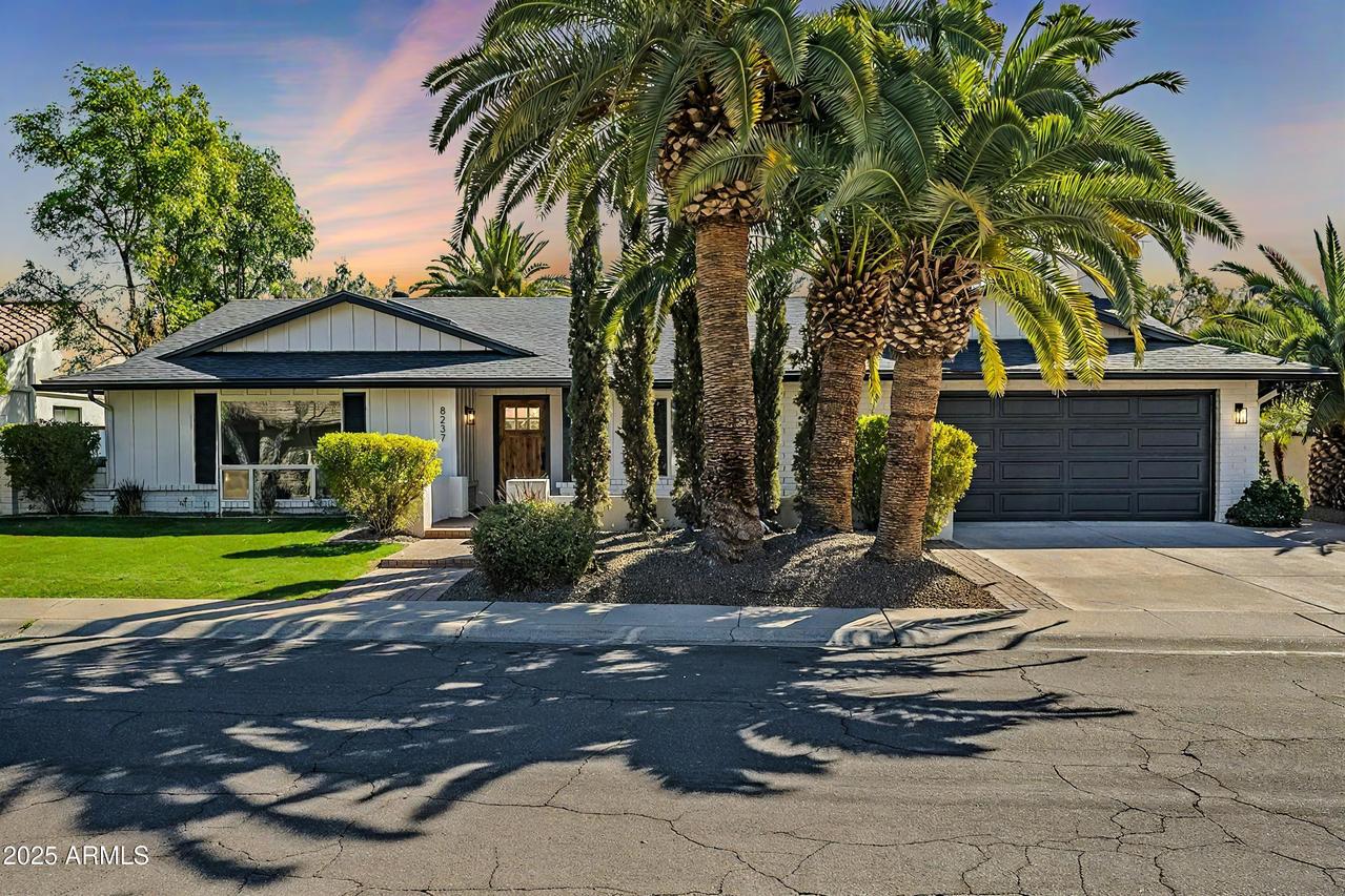8237 E Lippizan Tr., Scottsdale, AZ 85258