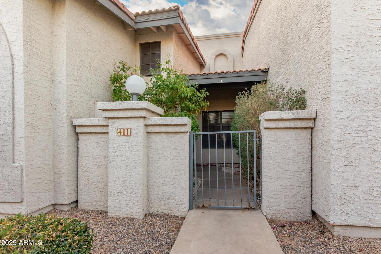1718 S Longmore St. #41, Mesa, AZ 85202