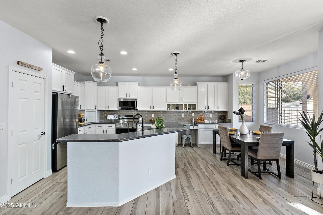 1835 E Bartlett Pl., Chandler, AZ 85249