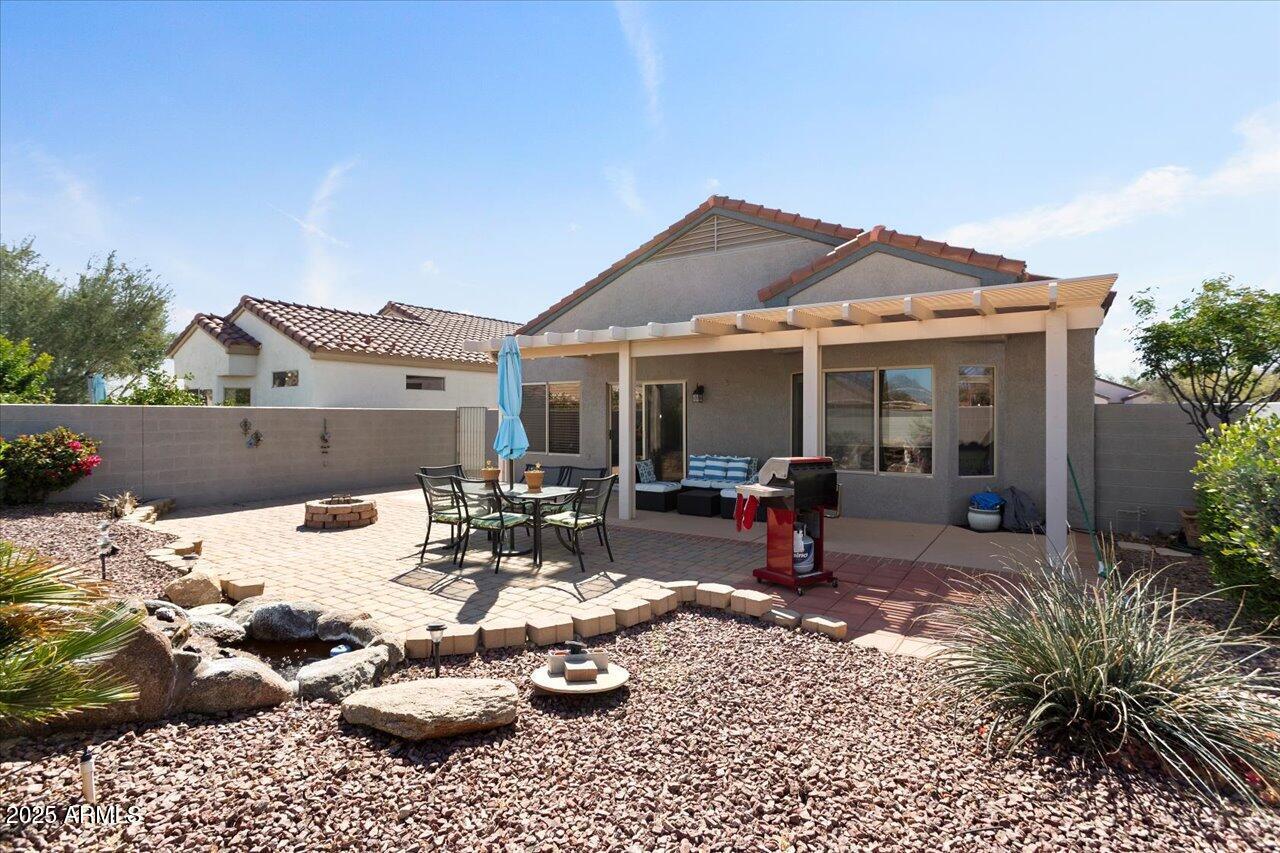 15876 W Alpine Ridge Dr., Surprise, AZ 85374