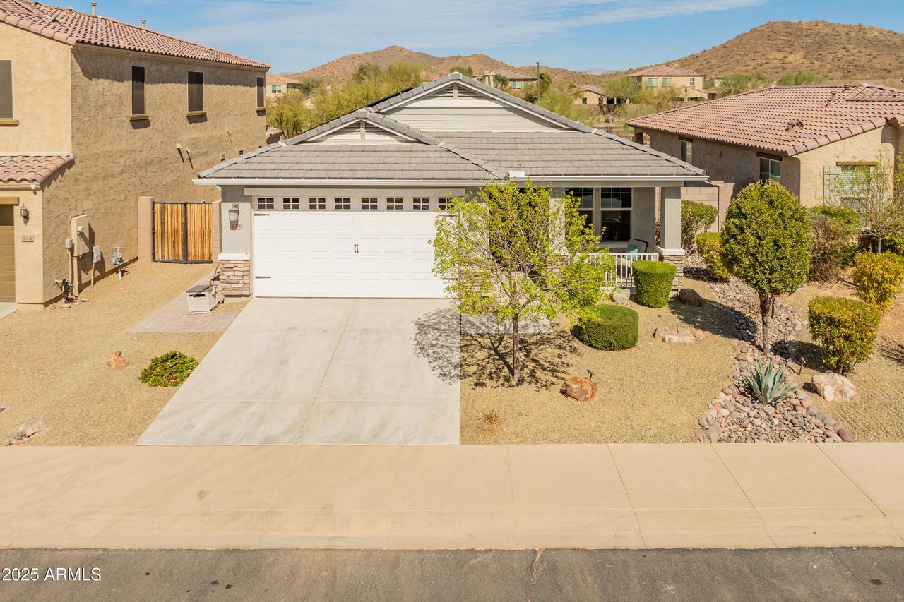 538 E Pasaro Dr., Phoenix, AZ 85085