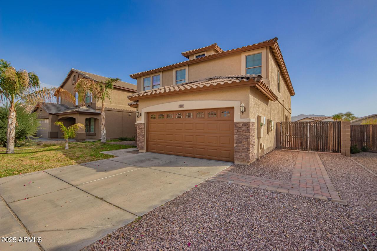 3127 W Apollo Rd., Phoenix, AZ 85041