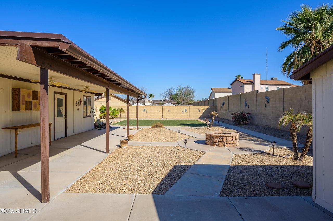 7335 W Mission Ln., Peoria, AZ 85345