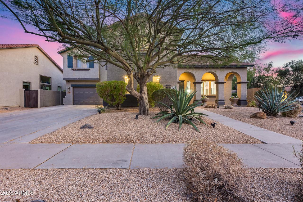 2423 W Bramble Berry Ln., Phoenix, AZ 85085