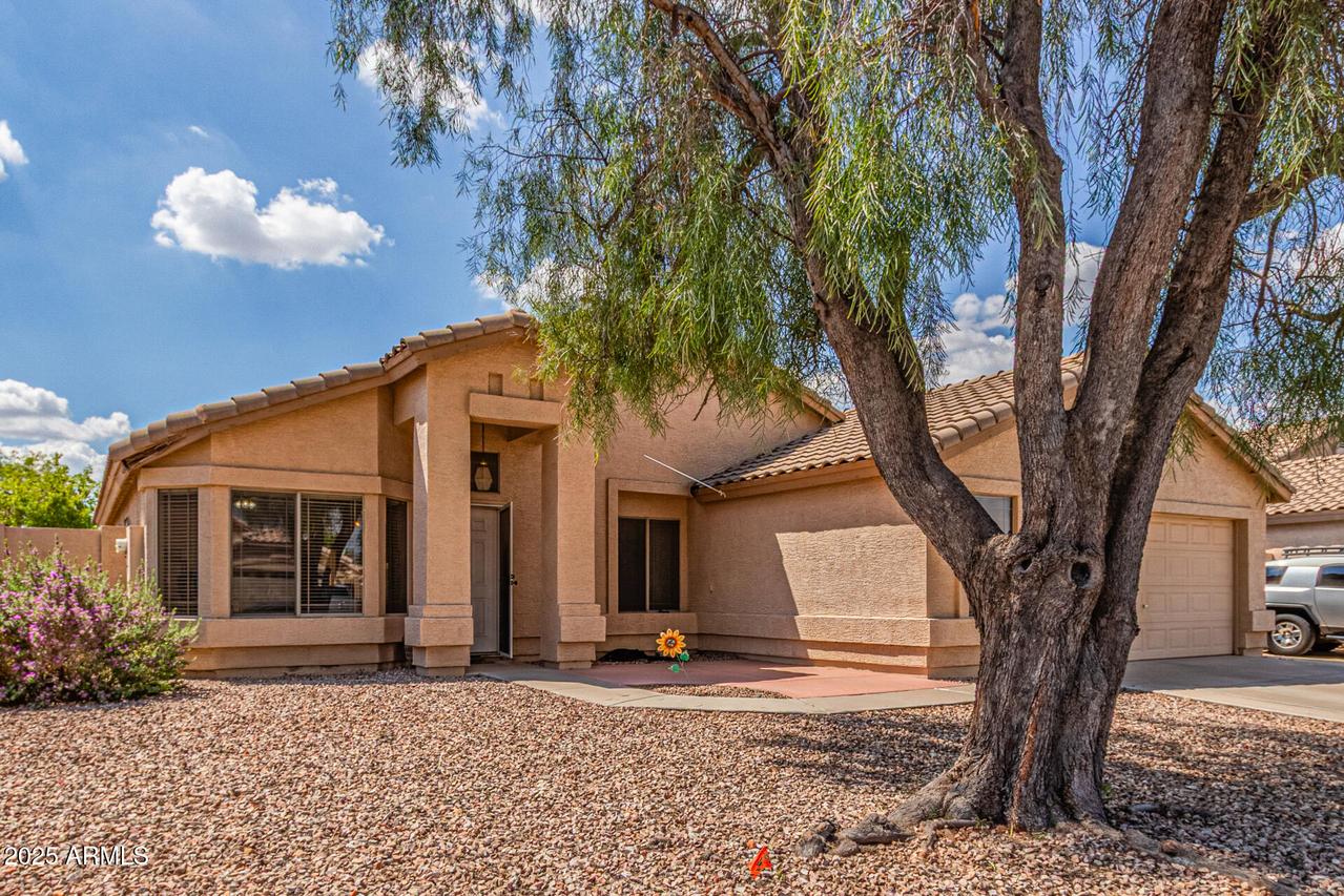 2265 E Manor Dr., Gilbert, AZ 85296