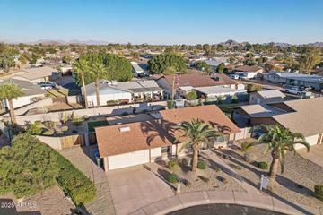 2004 W Kristal Way, Phoenix, AZ 85027