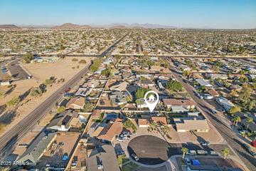 2004 W Kristal Way, Phoenix, AZ 85027