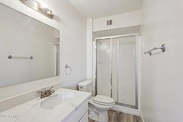 2004 W Kristal Way, Phoenix, AZ 85027