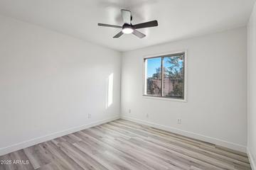 2004 W Kristal Way, Phoenix, AZ 85027