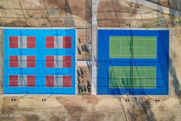 2004 W Kristal Way, Phoenix, AZ 85027