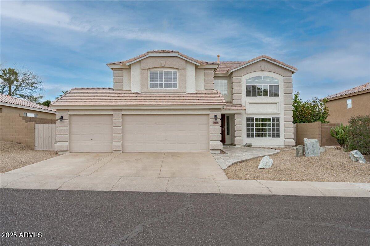 6427 W Honeysuckle Dr., Phoenix, AZ 85083