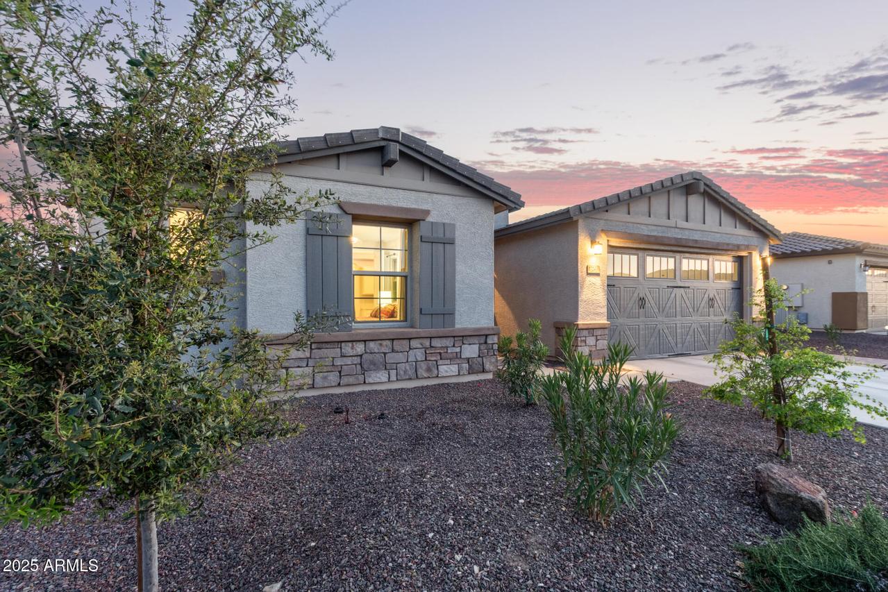 17243 W Seldon Ln., Waddell, AZ 85355
