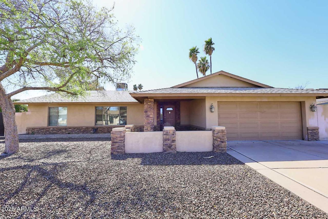 2901 W Straford Dr., Chandler, AZ 85224