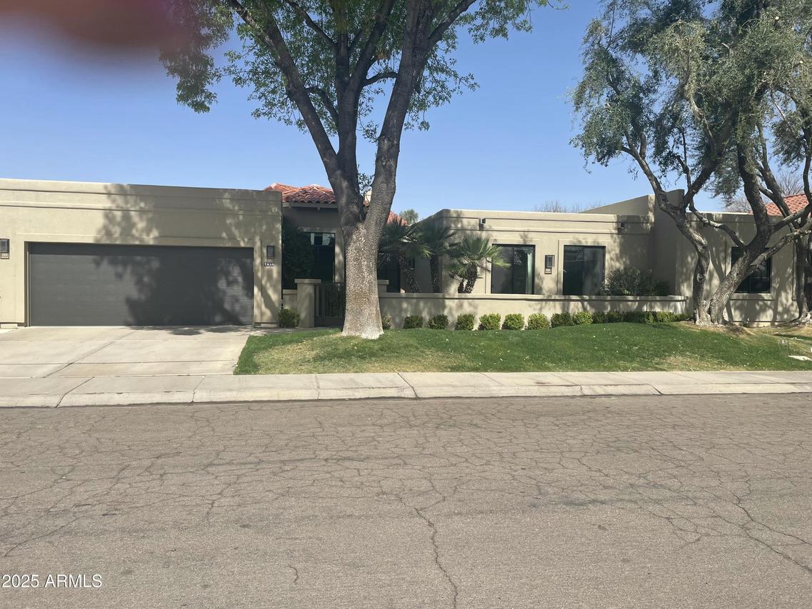 7530 E Becker Ln., Scottsdale, AZ 85260