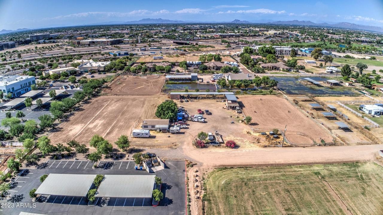 2030 E Bonanza Rd. #2, Gilbert, AZ 85297