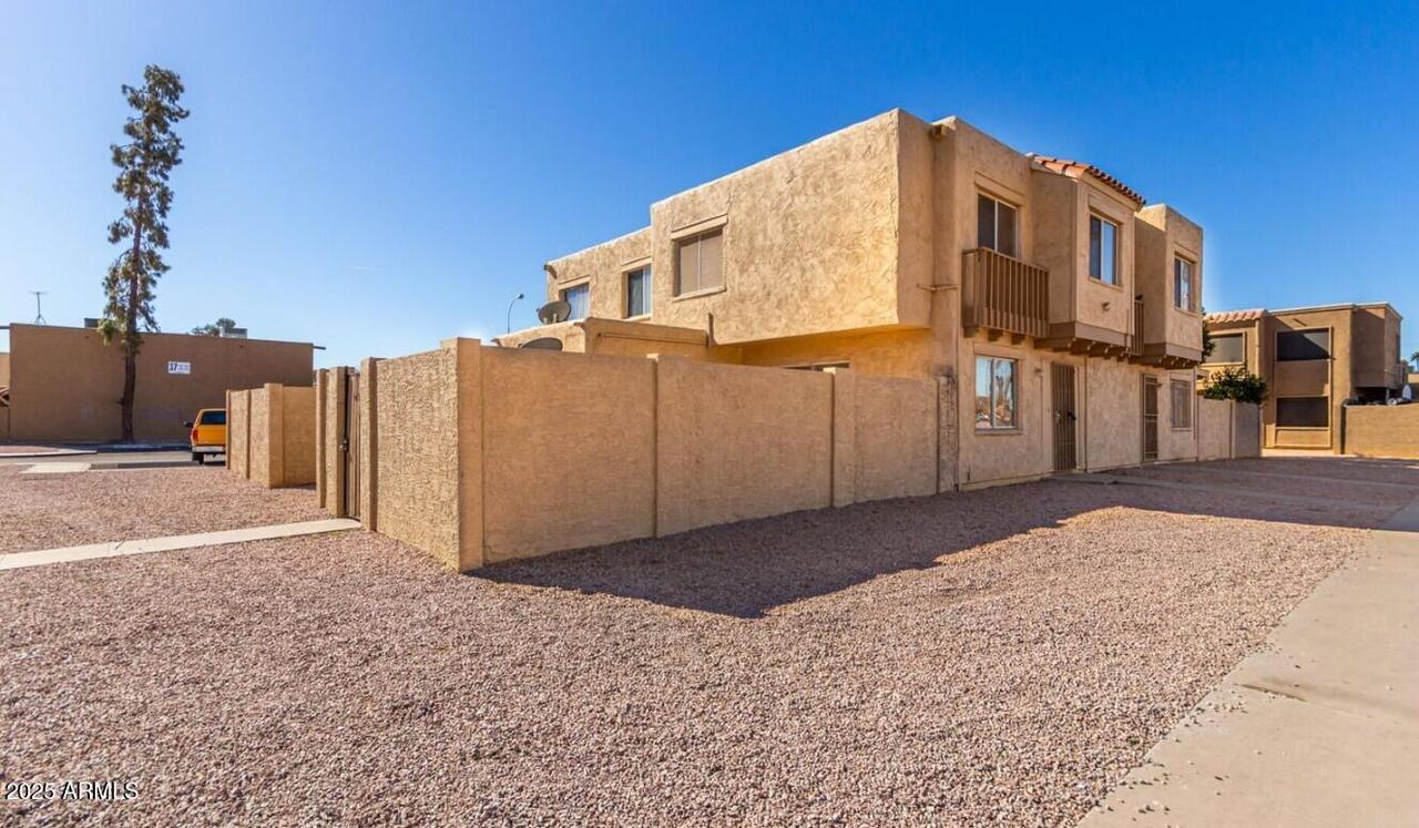 4650 E Wood St., Phoenix, AZ 85040