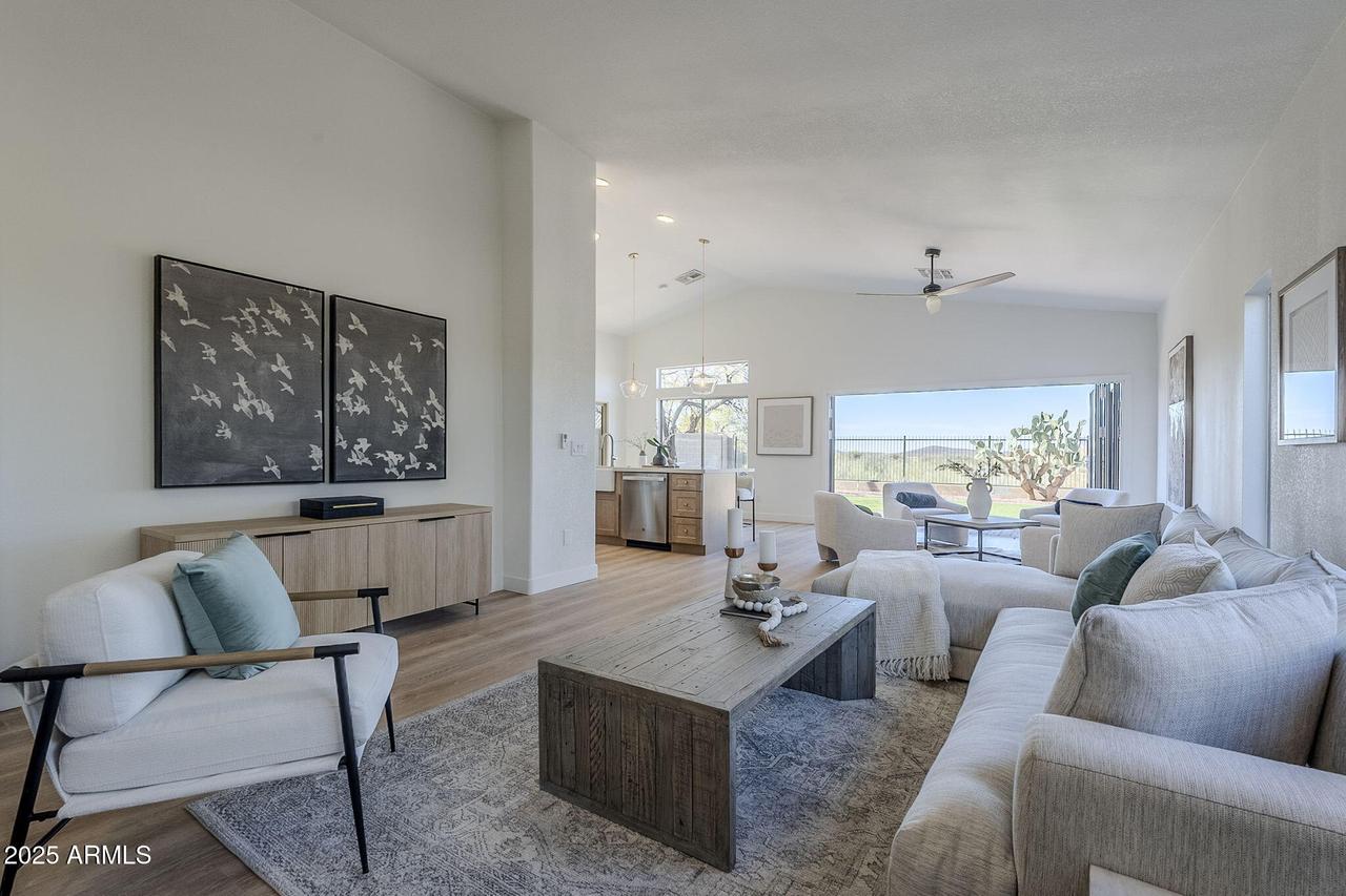 40724 N Capital Ct., Anthem, AZ 85086