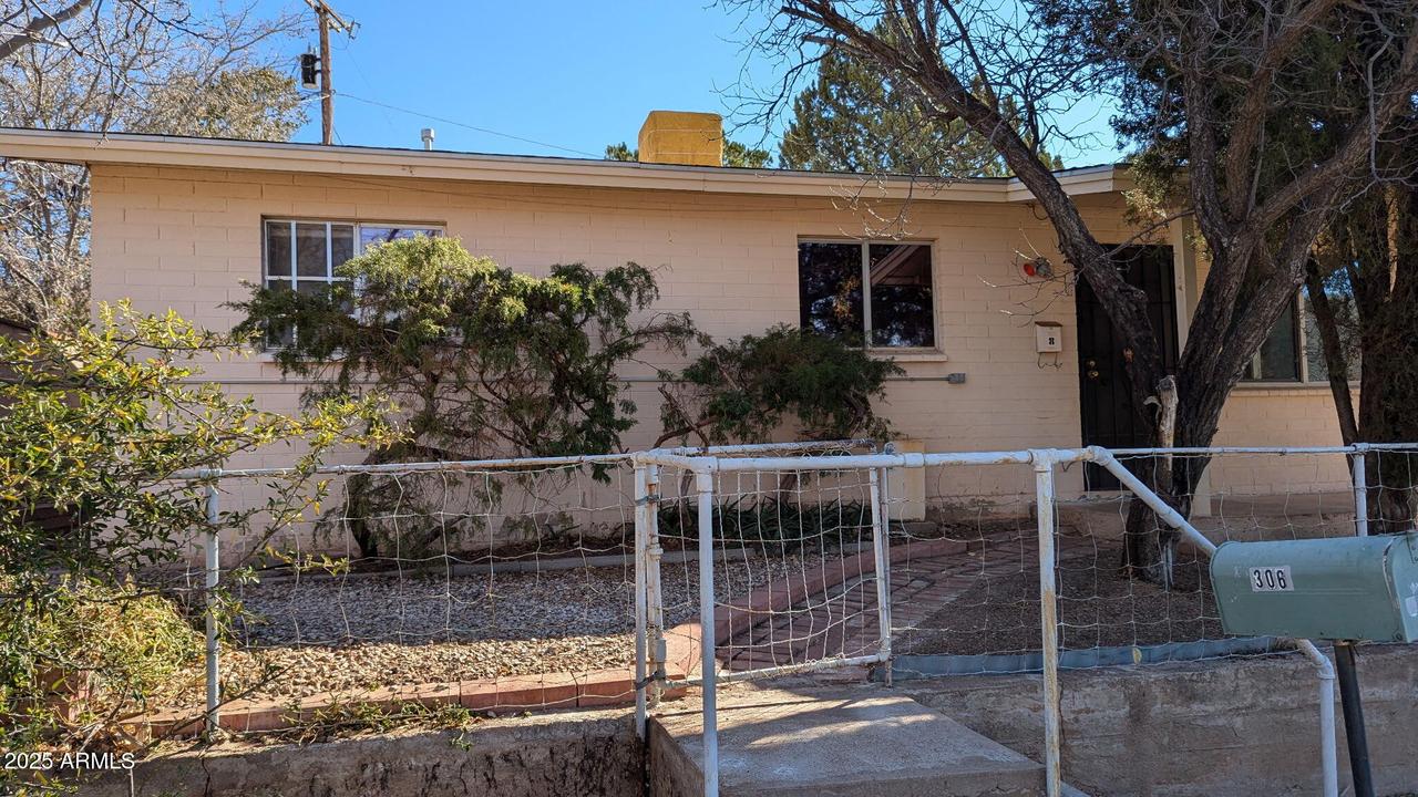 306 Shattuck St., Bisbee, AZ 85603