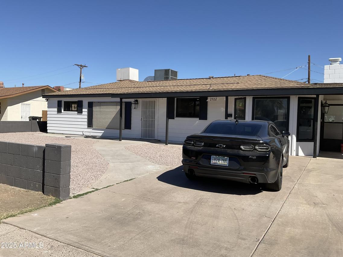 2922 W Mariposa St., Phoenix, AZ 85017