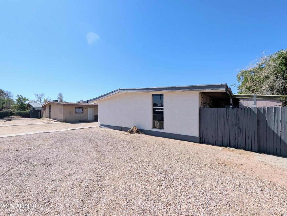 2210 W Heatherbrae Dr., Phoenix, AZ 85015