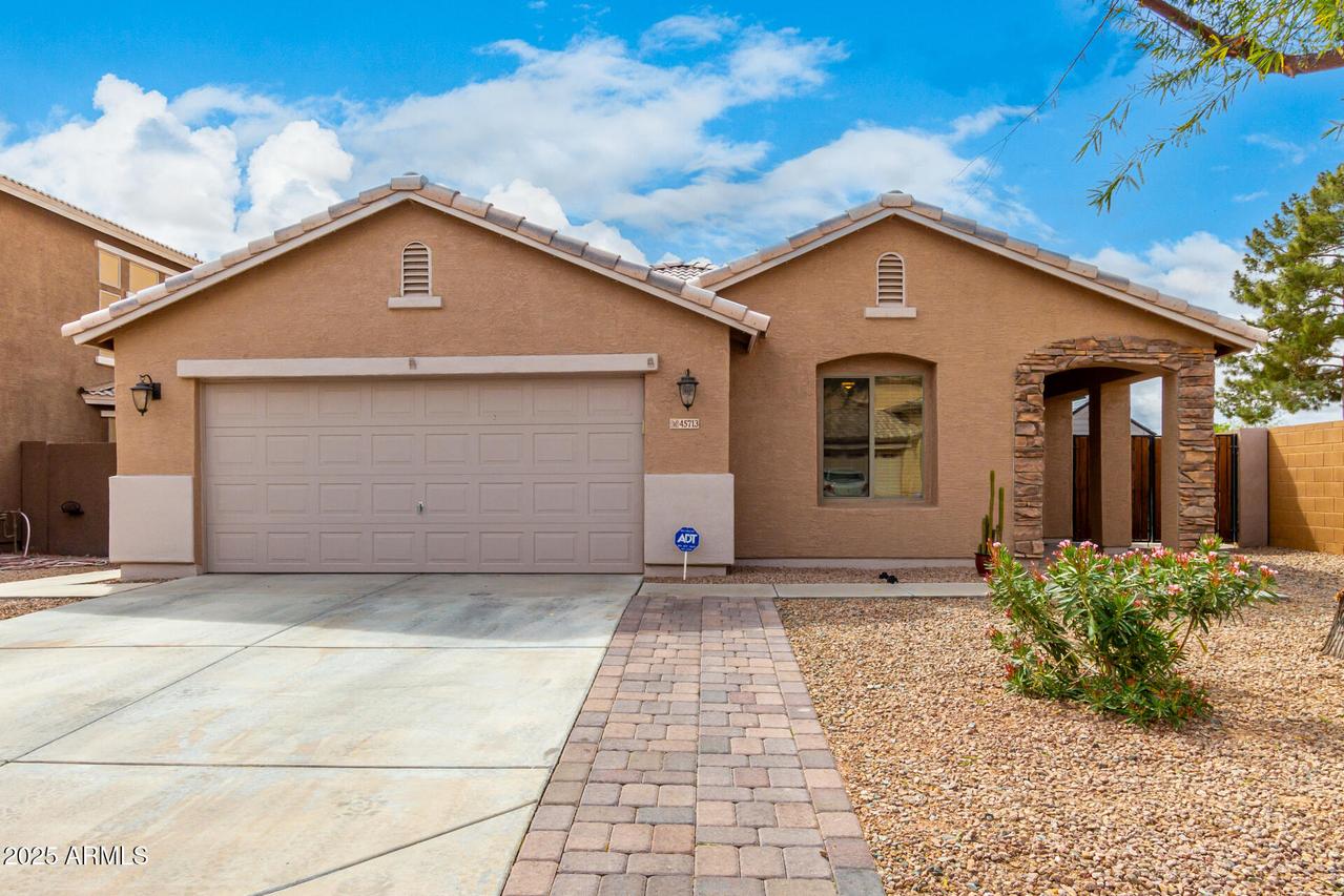 45713 W Dutchman Dr., Maricopa, AZ 85139