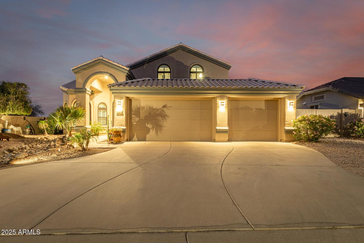 6026 E Vermillion Cir., Mesa, AZ 85215